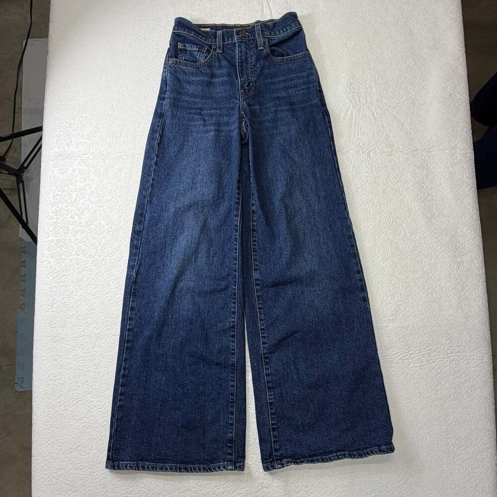 Levi’s premium 728 Women High Rise Wide Leg Jeans dark Wash Sz 24